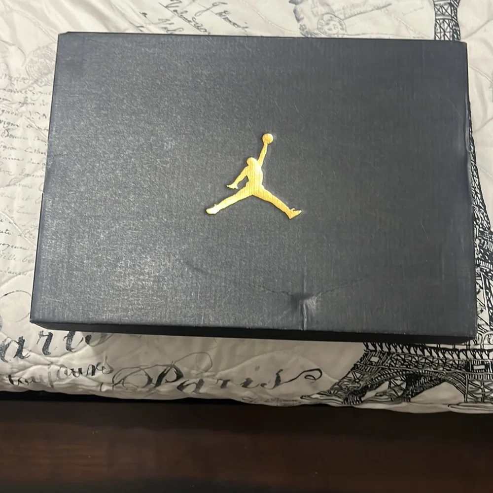 Jordan 1 low pollen size 9.5 - Picture 4 of 6